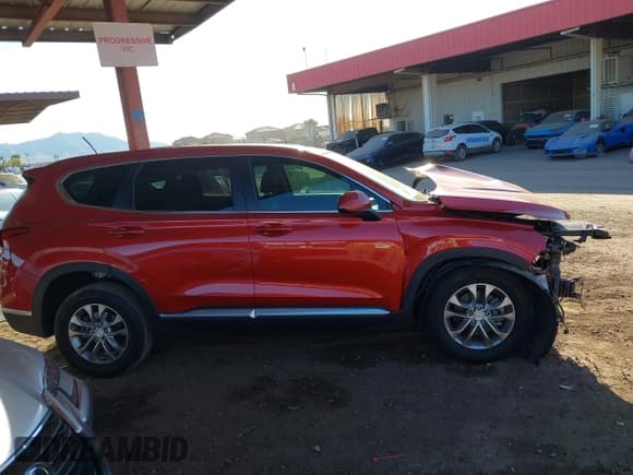 ✅ 2020 Hyundai Santa Fe SE • VIN: 5NMS23ADXLH189959 • Lot: 43818070. Wystawiony na IAAI z przebiegiem 35 410 mil. Bezpłatny archiwum sprzedaży aukcyjnych z USA i szczegółowy raport historii pojazdu na DreamBid. Zdjęcie 14.