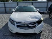 ✅ 2012 Chevrolet Volt • VIN: 1G1RA6E41CU110385 • Lot: 92080875. Wystawiony na Copart z przebiegiem 98 838 mil. Bezpłatny archiwum sprzedaży aukcyjnych z USA i szczegółowy raport historii pojazdu na DreamBid. Zdjęcie 5.