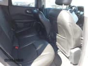 ✅ 2021 Jeep Compass Latitude • VIN: 3C4NJDBB6MT557478 • Lot: 43222716. Wystawiony na IAAI z przebiegiem 94 299 mil. Bezpłatny archiwum sprzedaży aukcyjnych z USA i szczegółowy raport historii pojazdu na DreamBid. Zdjęcie 8.