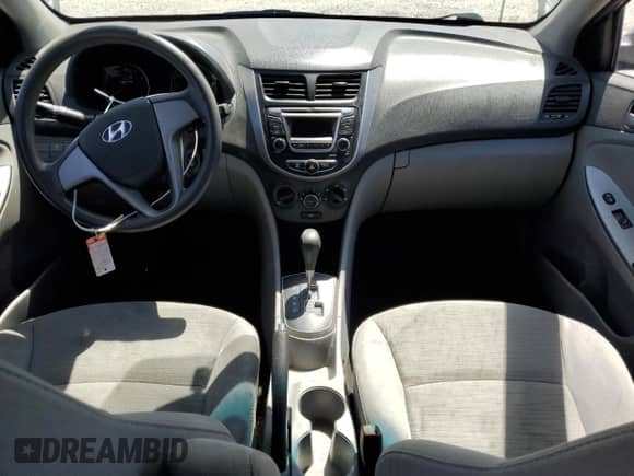 2005 Hyundai Accent GLS z VIN KMHCT4AEXFU929213, wystawiony jako Copart lot #60053935 z przebiegiem 152 892 mil mil oraz Szkoda całkowita • Salvage title. Historia ofert i sprzedaży dostępna na DreamBid. Obrazek 8.