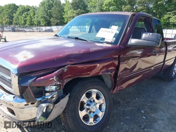 ✅ 2002 Dodge 2500 • VIN: 3B7KC23602M225398 • Лот: 42202830. Опубликован ранее на IAAI с пробегом 129 472 миль. Бесплатный доступ к архиву аукционных продаж из США и подробный отчёт об истории автомобиля на DreamBid. Изображение 6.