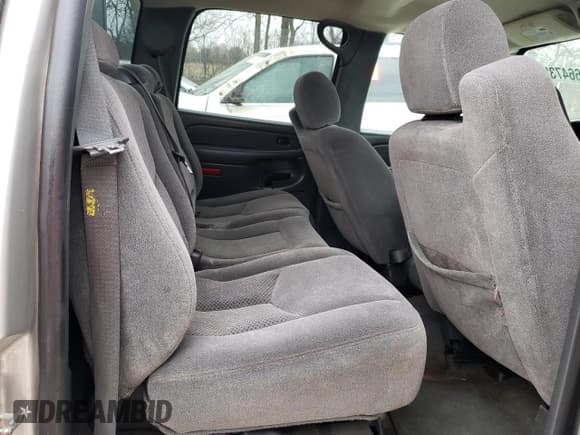 ✅ 2006 Chevrolet Silverado 1500 LS • VIN: 2GCEK13V461315359 • Лот: 46647324. Опубликован ранее на Copart с пробегом 147 442 миль. Бесплатный доступ к архиву аукционных продаж из США и подробный отчёт об истории автомобиля на DreamBid. Изображение 10.