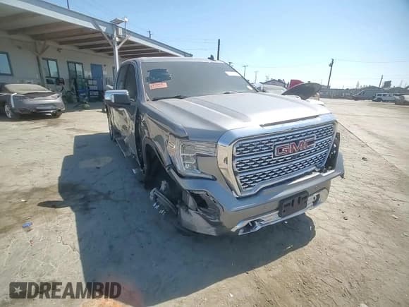 ✅ 2020 GMC Sierra 1500 Denali • VIN: 3GTP8FED6LG300695 • Lot: 80742095. Listed on Copart with 72,661 mi. Free auction sales archive from the USA and detailed vehicle history report at DreamBid. Image 14.
