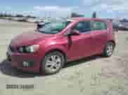 2014 Chevrolet Sonic LT с VIN 1G1JC6SG9E4132983, выставлен на аукционе Copart как лот 63127374 с пробегом 73 880 миль миль и Списание • Salvage title. История ставок и продаж доступна на DreamBid. Изображение 1.