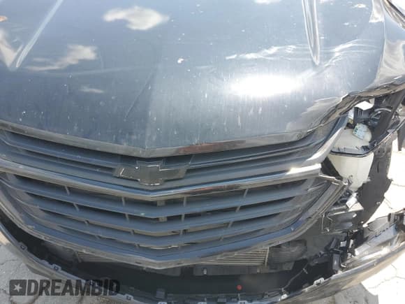 ✅ 2020 Chevrolet Equinox LT • VIN: 2GNAXLEX6L6109668 • Лот: 65786495. Опубликован ранее на Copart с пробегом 90 270 миль. Бесплатный доступ к архиву аукционных продаж из США и подробный отчёт об истории автомобиля на DreamBid. Изображение 12.