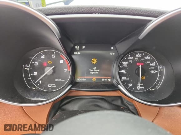 ✅ 2019 Alfa Romeo Giulia • VIN: ZARFANAN4K7598012 • Lot: 64595935. Listed on Copart with 50,458 mi. Free auction sales archive from the USA and detailed vehicle history report at DreamBid. Image 9.