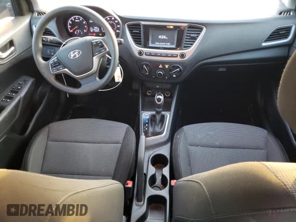 ✅ 2018 Hyundai Accent SEL • VIN: 3KPC24A31JE031676 • Лот: 80971244. Опубликован ранее на Copart с пробегом 134 034 миль. Бесплатный доступ к архиву аукционных продаж из США и подробный отчёт об истории автомобиля на DreamBid. Изображение 8.