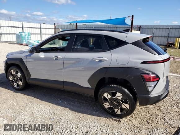 2025 Hyundai Kona SEL with VIN KM8HB3ABXSU222468, listed as a Copart auction lot 84927234 with 1,359 mi miles and Non repairable. Bid and sale history available at DreamBid. Image 2.