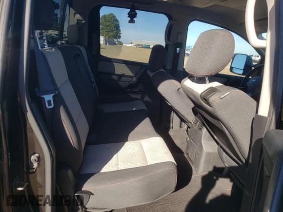 ✅ 2011 Nissan Titan Pro-4X • VIN: 1N6BA0ECXBN300561 • Лот: 85480484. Опубликован ранее на Copart с пробегом 158 547 миль. Бесплатный доступ к архиву аукционных продаж из США и подробный отчёт об истории автомобиля на DreamBid. Изображение 10.