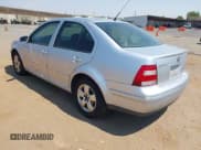 ✅ 2005 Volkswagen Jetta GLS • VIN: 3VWSA69M05M075572 • Lot: 42730682. Listed on IAAI with 159,474 mi. Free auction sales archive from the USA and detailed vehicle history report at DreamBid. Image 3.