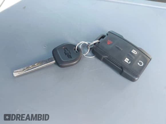 ✅ 2015 Chevrolet Silverado 2500HD LT • VIN: 1GC1KVE83FF653342 • Lot: 41970275. Listed on IAAI with 130,535 mi. Free auction sales archive from the USA and detailed vehicle history report at DreamBid. Image 11.