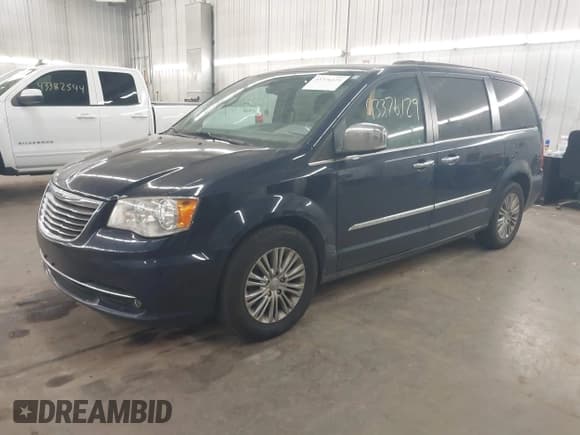 ✅ 2016 Chrysler Town & Country Touring L Anniversary Edition • VIN: 2C4RC1CG6GR207103 • Lot: 43376129. Listed on IAAI with 186,385 mi. Free auction sales archive from the USA and detailed vehicle history report at DreamBid. Image 2.