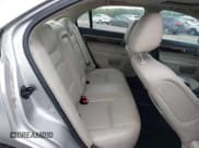 ✅ 2009 Lincoln MKZ • VIN: 3LNHM26T69R623555 • Lot: 43015362. Listed on IAAI with 60,358 mi. Free auction sales archive from the USA and detailed vehicle history report at DreamBid. Image 8.