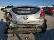 ✅ 2012 Hyundai Veloster w/Gray Int • VIN: KMHTC6AD3CU040008 • Lot: 84965245. Wystawiony na Copart z przebiegiem 165 615 mil. Bezpłatny archiwum sprzedaży aukcyjnych z USA i szczegółowy raport historii pojazdu na DreamBid. Zdjęcie 6.