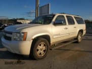 ✅ 2008 Chevrolet Suburban 2LT • VIN: 1GNFK16328R184691 • Lot: 81961984. Wystawiony na Copart z przebiegiem Nie podano. Bezpłatny archiwum sprzedaży aukcyjnych z USA i szczegółowy raport historii pojazdu na DreamBid. Zdjęcie 1.