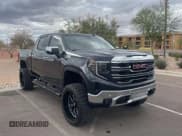 ✅ 2024 GMC Sierra 1500 SLT • VIN: 3GTUUDED1RG128216 • Lot: 49184345. Listed on Copart with 11,422 mi. Free auction sales archive from the USA and detailed vehicle history report at DreamBid. Image 1.