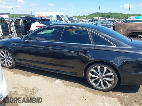✅ 2014 Audi A6 Prestige • VIN: WAUHGAFC9EN027338 • Lot: 42377190. Listed on IAAI with 164,427 mi. Free auction sales archive from the USA and detailed vehicle history report at DreamBid. Image 14.