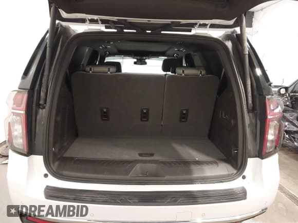 ✅ 2023 Chevrolet Tahoe LT • VIN: 1GNSKNKD6PR536612 • Lot: 42297703. Listed on IAAI with 22,986 mi. Free auction sales archive from the USA and detailed vehicle history report at DreamBid. Image 18.