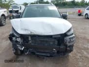 ✅ 2022 Hyundai Venue SEL • VIN: KMHRC8A34NU192850 • Lot: 43244417. Wystawiony na IAAI z przebiegiem 14 585 mil. Bezpłatny archiwum sprzedaży aukcyjnych z USA i szczegółowy raport historii pojazdu na DreamBid. Zdjęcie 12.