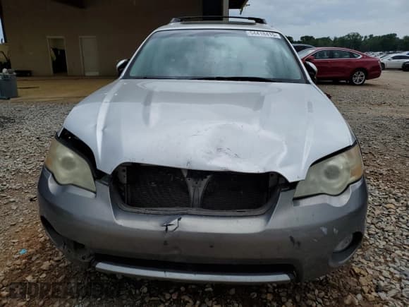 ✅ 2007 Subaru Legacy Outback L.L. Bean • VIN: 4S4BP86C574330915 • Лот: 54418415. Опубликован ранее на Copart с пробегом 174 516 миль. Бесплатный доступ к архиву аукционных продаж из США и подробный отчёт об истории автомобиля на DreamBid. Изображение 5.