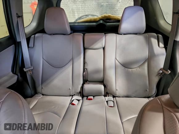 ✅ 2012 Toyota RAV4 Limited • VIN: 2T3DK4DV1CW084435 • Lot: 95935055. Listed on Copart with 162,618 mi. Free auction sales archive from the USA and detailed vehicle history report at DreamBid. Image 10.