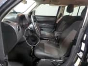 ✅ 2014 Jeep Patriot Latitude • VIN: 1C4NJRFB9ED688130 • Lot: 92442355. Listed on Copart with 101,730 mi. Free auction sales archive from the USA and detailed vehicle history report at DreamBid. Image 7.