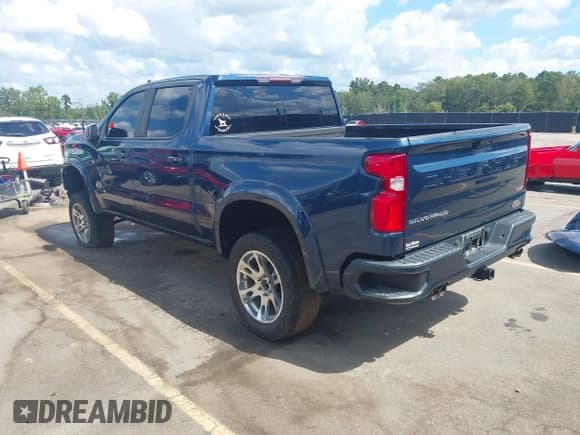 ✅ 2019 Chevrolet Silverado 1500 RST • VIN: 1GCUYEEDXKZ168469 • Lot: 43011980. Wystawiony na IAAI z przebiegiem 112 039 mil. Bezpłatny archiwum sprzedaży aukcyjnych z USA i szczegółowy raport historii pojazdu na DreamBid. Zdjęcie 3.