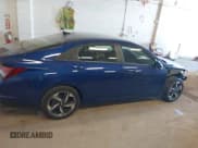 ✅ 2023 Hyundai Elantra SEL • VIN: 5NPLS4AG7PH098726 • Lot: 42133903. Listed on IAAI with 18,601 mi. Free auction sales archive from the USA and detailed vehicle history report at DreamBid. Image 13.