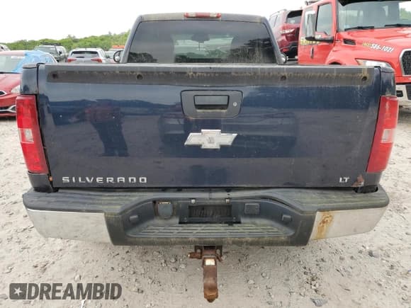 ✅ 2007 Chevrolet Silverado 1500 Work Truck • VIN: 1GCEK14057Z548260 • Lot: 59216075. Listed on Copart with 214,442 mi. Free auction sales archive from the USA and detailed vehicle history report at DreamBid. Image 6.