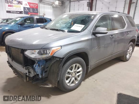 ✅ 2021 Chevrolet Traverse LT Cloth • VIN: 1GNEVGKW7MJ139681 • Lot: 43409810. Wystawiony na IAAI z przebiegiem 82 155 mil. Bezpłatny archiwum sprzedaży aukcyjnych z USA i szczegółowy raport historii pojazdu na DreamBid. Zdjęcie 18.