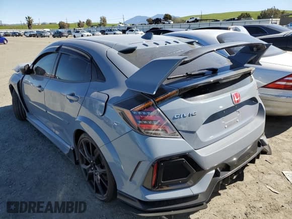 ✅ 2019 Honda Civic Type R Touring • VIN: SHHFK8G70KU201406 • Lot: 47055464. Wystawiony na Copart z przebiegiem 86 993 mil. Bezpłatny archiwum sprzedaży aukcyjnych z USA i szczegółowy raport historii pojazdu na DreamBid. Zdjęcie 2.