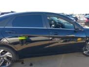 ✅ 2024 Hyundai Elantra Limited • VIN: KMHLP4DG8RU822425 • Lot: 43631648. Wystawiony na IAAI z przebiegiem 11 428 mil. Bezpłatny archiwum sprzedaży aukcyjnych z USA i szczegółowy raport historii pojazdu na DreamBid. Zdjęcie 13.