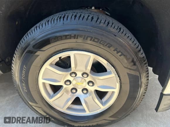 ✅ 2014 Chevrolet Silverado 1500 LT • VIN: 3GCUKREC0EG221216 • Лот: 42473887. Опубликован ранее на IAAI с пробегом 143 813 миль. Бесплатный доступ к архиву аукционных продаж из США и подробный отчёт об истории автомобиля на DreamBid. Изображение 1.