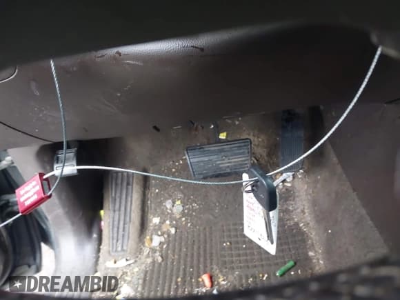 ✅ 2018 Chevrolet Silverado 1500 LTZ • VIN: 3GCUKSEC7JG135905 • Лот: 43559089. Опубликован ранее на IAAI с пробегом 140 365 миль. Бесплатный доступ к архиву аукционных продаж из США и подробный отчёт об истории автомобиля на DreamBid. Изображение 11.