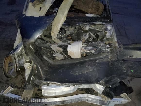 ✅ 2024 Tesla Model Y Long Range • VIN: 7SAYGAEE5RF092460 • Лот: 87216145. Опубликован ранее на Copart с пробегом Не указан. Бесплатный доступ к архиву аукционных продаж из США и подробный отчёт об истории автомобиля на DreamBid. Изображение 11.