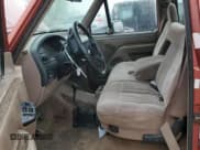 ✅ 1994 Ford F-150 • VIN: 1FTEF14N4RLB50916 • Лот: 51851865. Опубликован ранее на Copart с пробегом 209 492 миль. Бесплатный доступ к архиву аукционных продаж из США и подробный отчёт об истории автомобиля на DreamBid. Изображение 7.