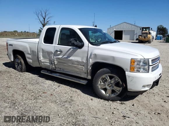 ✅ 2013 Chevrolet Silverado 1500 LTZ • VIN: 1GCRKTE77DZ378164 • Lot: 70741584. Listed on Copart with 116,796 mi. Free auction sales archive from the USA and detailed vehicle history report at DreamBid. Image 4.