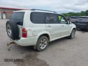 ✅ 2003 Suzuki XL7 Touring • VIN: JS3TX92V734107518 • Лот: 42666891. Опубликован ранее на IAAI с пробегом 193 582 миль. Бесплатный доступ к архиву аукционных продаж из США и подробный отчёт об истории автомобиля на DreamBid. Изображение 4.