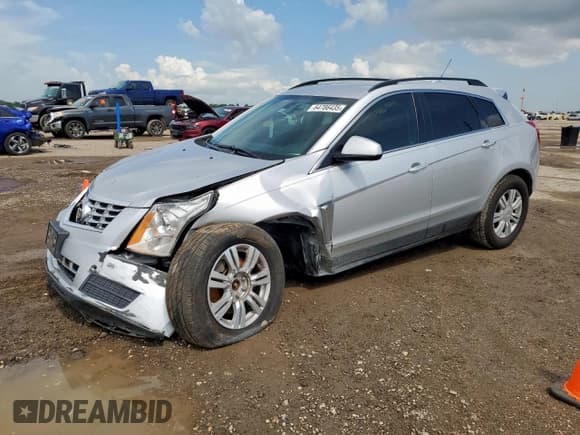 ✅ 2016 Cadillac SRX • VIN: 3GYFNAE31GS575354 • Lot: 64786435. Wystawiony na Copart z przebiegiem 176 079 mil. Bezpłatny archiwum sprzedaży aukcyjnych z USA i szczegółowy raport historii pojazdu na DreamBid. Zdjęcie 1.