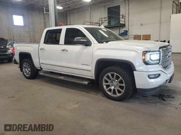 ✅ 2018 GMC Sierra 1500 Denali • VIN: 3GTU2PEC6JG132202 • Лот: 86255295. Опубликован ранее на Copart с пробегом 170 664 миль. Бесплатный доступ к архиву аукционных продаж из США и подробный отчёт об истории автомобиля на DreamBid. Изображение 4.