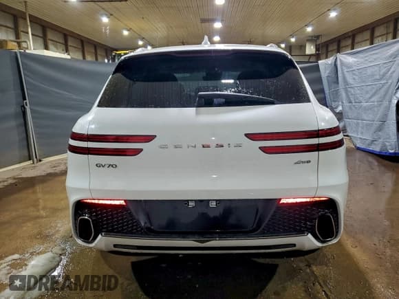 ✅ 2025 Genesis GV70 2.5T • VIN: KMUMADTB5SU199929 • Lot: 95688925. Listed on Copart with 23,933 mi. Free auction sales archive from the USA and detailed vehicle history report at DreamBid. Image 6.