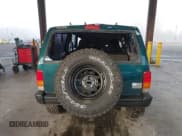 ✅ 1997 Jeep Cherokee Sport • VIN: 1J4FJ67S6VL574149 • Lot: 41286297. Listed on IAAI with Not provided. Free auction sales archive from the USA and detailed vehicle history report at DreamBid. Image 15.