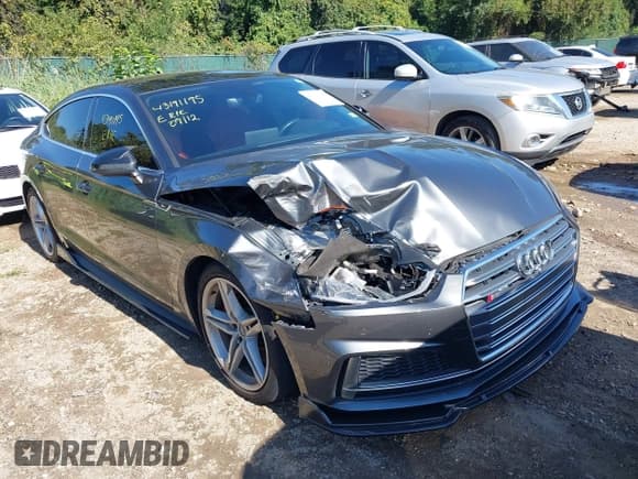 ✅ 2018 Audi S5 Sportback Prestige • VIN: WAUC4CF59JA032007 • Лот: 43191195. Опубликован ранее на IAAI с пробегом 127 256 миль. Бесплатный доступ к архиву аукционных продаж из США и подробный отчёт об истории автомобиля на DreamBid. Изображение 6.