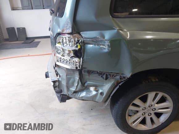 ✅ 2007 Toyota Highlander • VIN: JTEHW21A870043964 • Лот: 42675107. Опубликован ранее на IAAI с пробегом 184 484 миль. Бесплатный доступ к архиву аукционных продаж из США и подробный отчёт об истории автомобиля на DreamBid. Изображение 6.