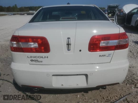 ✅ 2008 Lincoln MKZ • VIN: 3LNHM26T38R657757 • Лот: 81018065. Опубликован ранее на Copart с пробегом 101 501 миль. Бесплатный доступ к архиву аукционных продаж из США и подробный отчёт об истории автомобиля на DreamBid. Изображение 6.