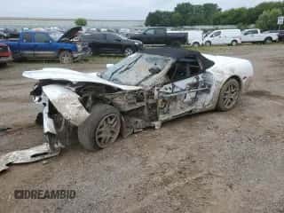 1999 Chevrolet Corvette z VIN 1G1YY32G2X5110805, wystawiony jako Copart lot #60435264 z przebiegiem Nie podano mil oraz Czysty tytuł • Clean title. Historia ofert i sprzedaży dostępna na DreamBid. Obrazek 1.