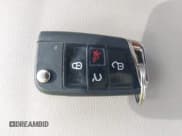 ✅ 2016 Volkswagen Golf TSI SE • VIN: 3VW217AU4GM021535 • Lot: 42871809. Wystawiony na IAAI z przebiegiem 81 466 mil. Bezpłatny archiwum sprzedaży aukcyjnych z USA i szczegółowy raport historii pojazdu na DreamBid. Zdjęcie 11.