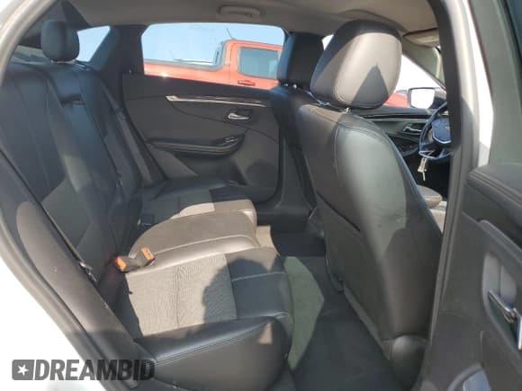 ✅ 2016 Chevrolet Impala LT • VIN: 2G1105SA0G9184811 • Лот: 70399534. Опубликован ранее на Copart с пробегом 170 609 миль. Бесплатный доступ к архиву аукционных продаж из США и подробный отчёт об истории автомобиля на DreamBid. Изображение 10.