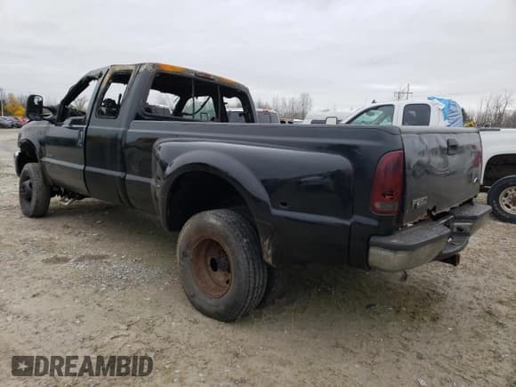 ✅ 2002 Ford F-350 XL • VIN: 1FTWX33F02EB64023 • Лот: 78131404. Опубликован ранее на Copart с пробегом Не указан. Бесплатный доступ к архиву аукционных продаж из США и подробный отчёт об истории автомобиля на DreamBid. Изображение 2.