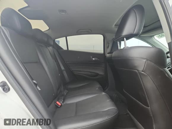 ✅ 2017 Acura ILX • VIN: 19UDE2F37HA014730 • Lot: 81428365. Wystawiony na Copart z przebiegiem 61 453 mil. Bezpłatny archiwum sprzedaży aukcyjnych z USA i szczegółowy raport historii pojazdu na DreamBid. Zdjęcie 10.